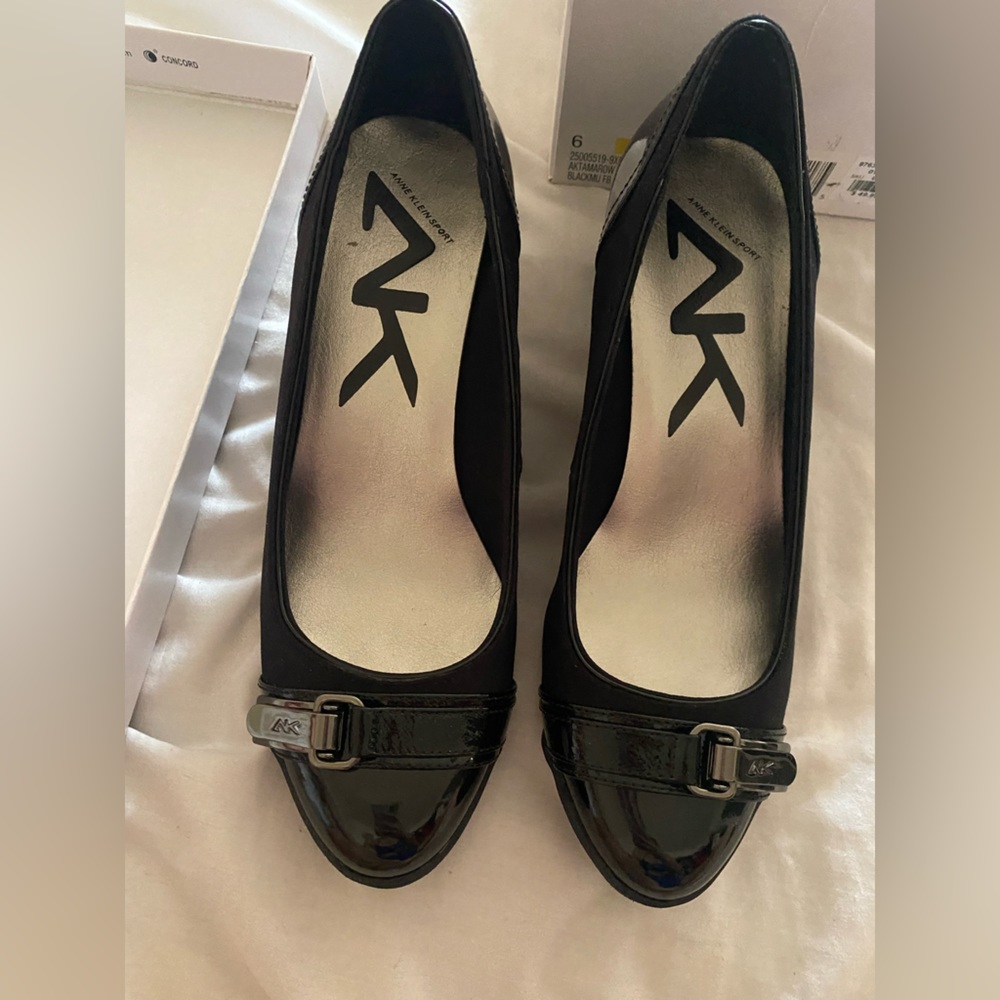 Anne Klein Sport black shoe